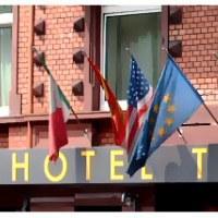 Hotel Tourist Frankfurt am Main Exterior foto